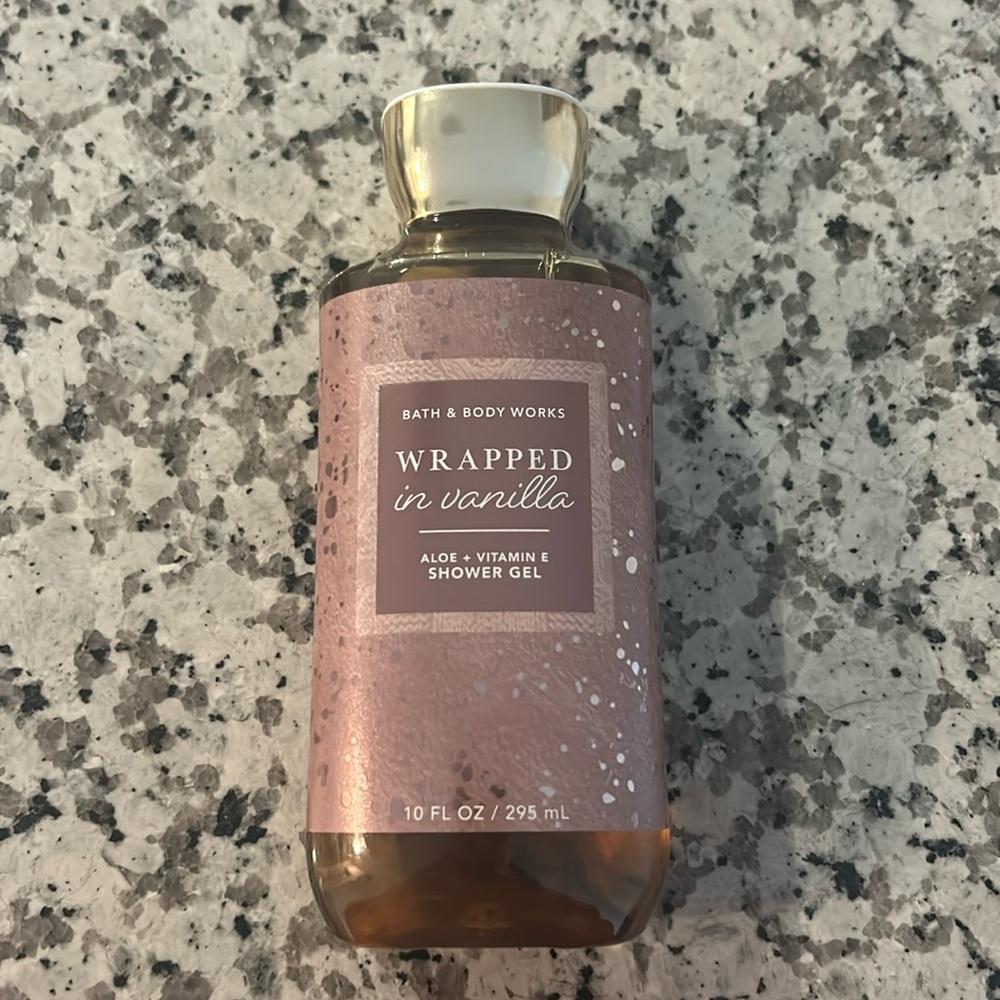 Wrapped in Vanilla Shower Gel